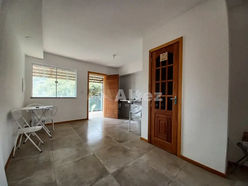Casa de Condomínio com 3 quartos à venda, 70m2 em Cascata do Imbuí, Teresopolis - RJ - imagem 1 Foto 1 de Casa de Condomínio com 3 quartos à venda, 70m2 em Cascata do Imbuí, Teresopolis - RJ