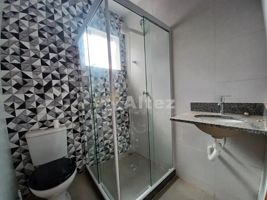Casa de Condomínio com 3 quartos à venda, 70m2 em Cascata do Imbuí, Teresopolis - RJ - imagem 8 Foto 8 de Casa de Condomínio com 3 quartos à venda, 70m2 em Cascata do Imbuí, Teresopolis - RJ