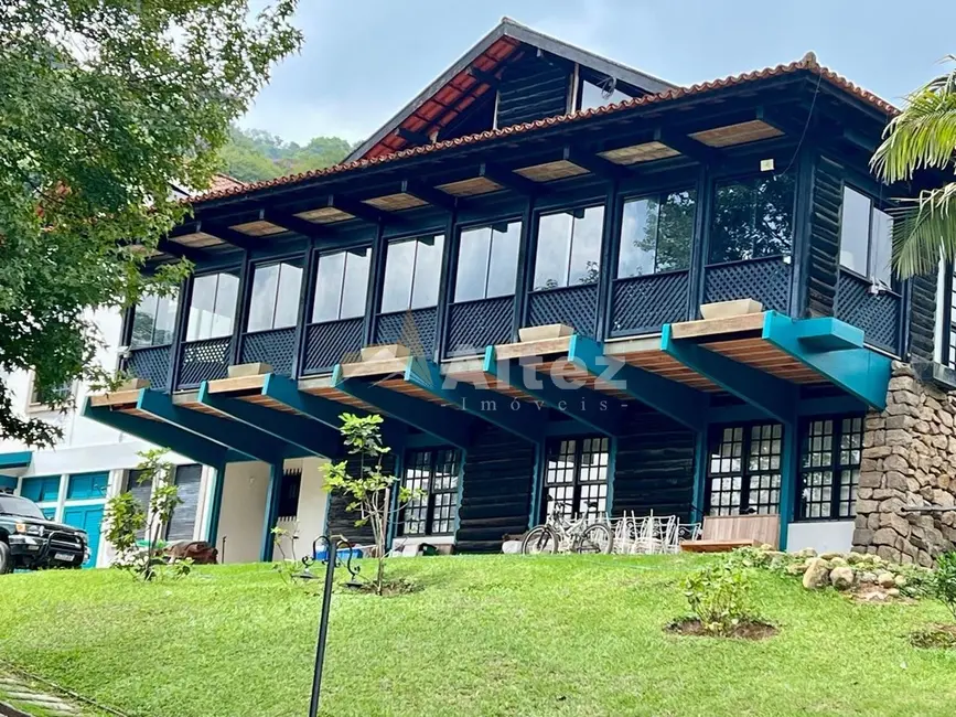Foto 4 de Casa com 7 quartos à venda, 6000m2 em Albuquerque, Teresopolis - RJ