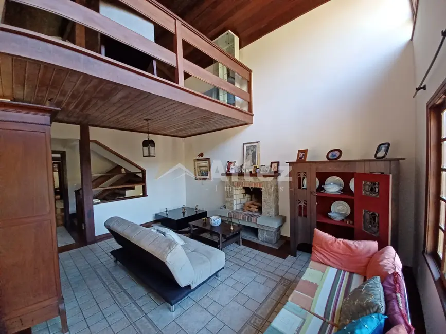 Foto 7 de Casa com 4 quartos à venda, 1100m2 em Parque do Imbui, Teresopolis - RJ
