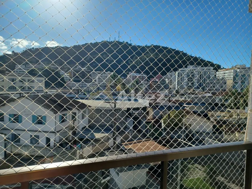 Foto 5 de Apartamento com 3 quartos à venda, 75m2 em Várzea, Teresopolis - RJ