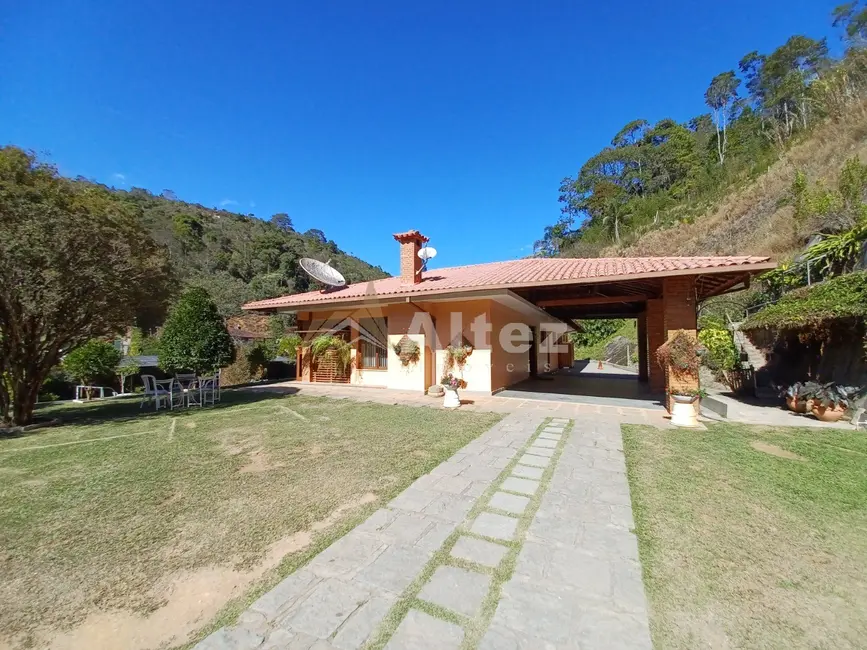 Foto 2 de Sítio / Rancho com 14 quartos à venda, 6500m2 em Albuquerque, Teresopolis - RJ