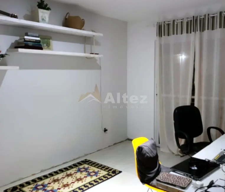 Foto 9 de Casa de Condomínio com 4 quartos à venda, 350m2 em Agriões, Teresopolis - RJ