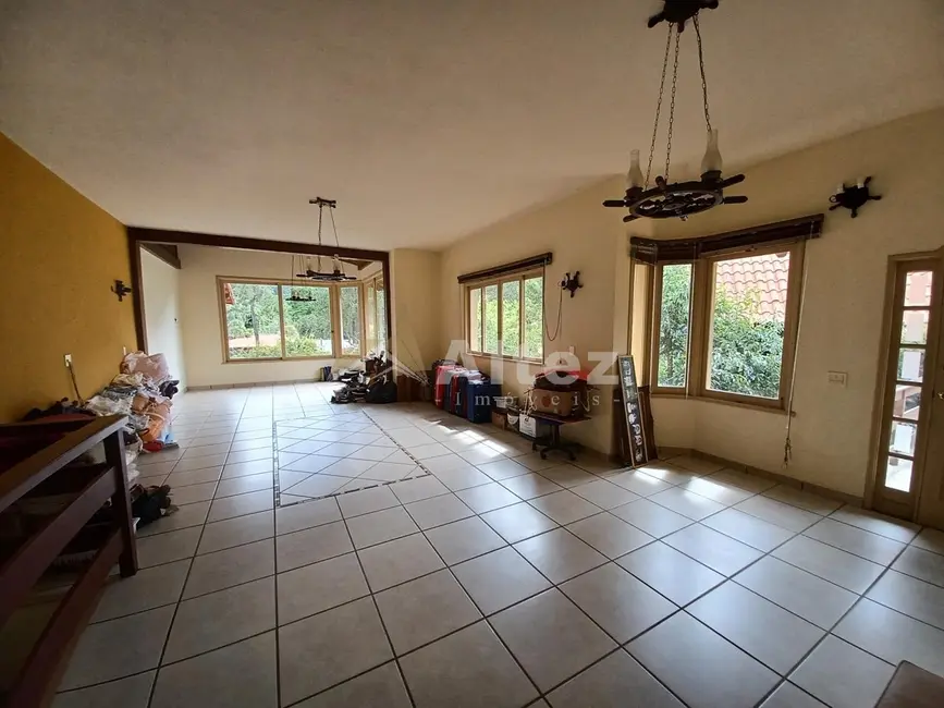 Casa de Condomínio com 6 quartos à venda, 650m2 em Parque do Imbui, Teresopolis - RJ - imagem 6 Foto 6 de Casa de Condomínio com 6 quartos à venda, 650m2 em Parque do Imbui, Teresopolis - RJ