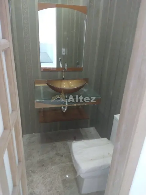 Armazém / Galpão à venda, 675m2 em Cidade Jardim Guapimirim, Guapimirim - RJ - imagem 9 Foto 9 de Armazém / Galpão à venda, 675m2 em Cidade Jardim Guapimirim, Guapimirim - RJ