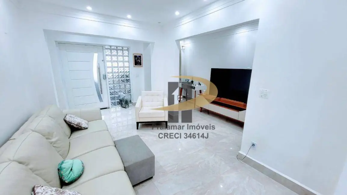 Foto 2 de Sobrado com 3 quartos à venda, 150m2 em Embaré, Santos - SP
