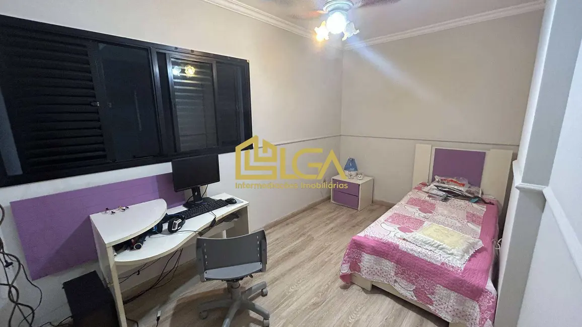 Cobertura com 4 quartos à venda, 450m2 em Canto do Forte, Praia Grande - SP - imagem 6 Foto 6 de Cobertura com 4 quartos à venda, 450m2 em Canto do Forte, Praia Grande - SP
