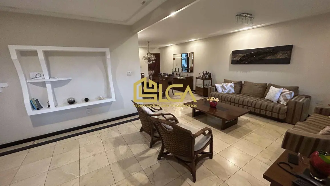 Cobertura com 4 quartos à venda, 450m2 em Canto do Forte, Praia Grande - SP - imagem 4 Foto 4 de Cobertura com 4 quartos à venda, 450m2 em Canto do Forte, Praia Grande - SP