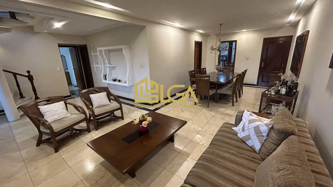 Foto 1 de Cobertura com 4 quartos à venda, 450m2 em Canto do Forte, Praia Grande - SP