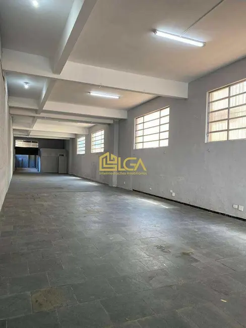 Foto 1 de Armazém / Galpão com 6 quartos para alugar, 570m2 em Vila Mathias, Santos - SP