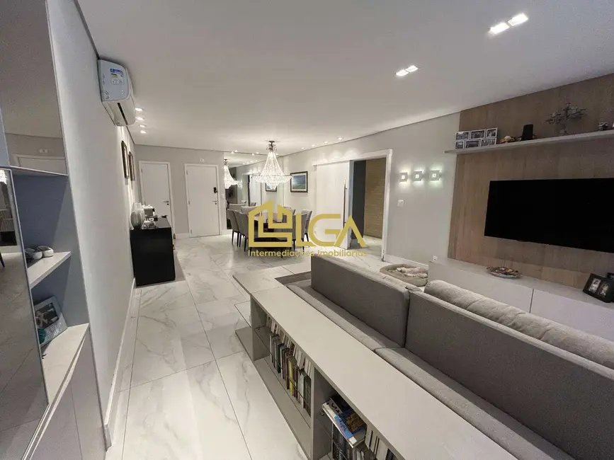 Foto 6 de Apartamento com 4 quartos à venda, 232m2 em Aparecida, Santos - SP