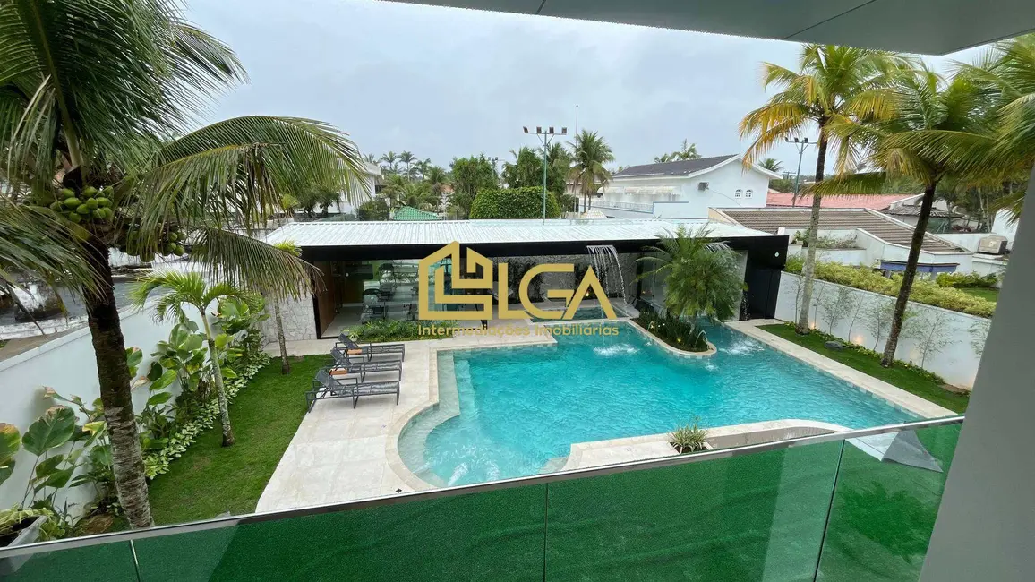 Foto 1 de Casa de Condomínio com 6 quartos à venda, 900m2 em Jardim Acapulco, Guaruja - SP
