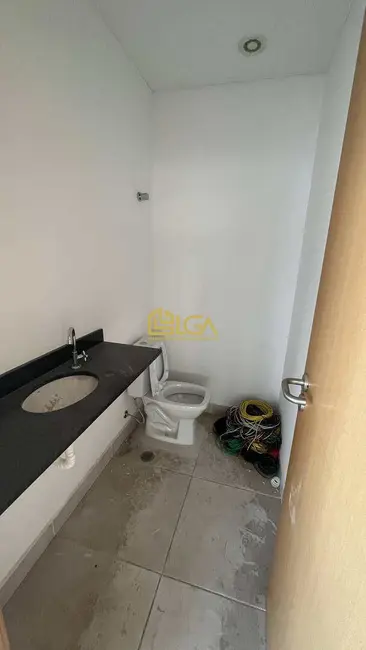 Sala Comercial com 1 quarto à venda, 136m2 em Encruzilhada, Santos - SP - imagem 6 Foto 6 de Sala Comercial com 1 quarto à venda, 136m2 em Encruzilhada, Santos - SP