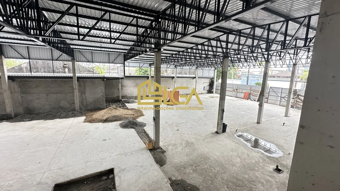 Armazém / Galpão com 2 quartos para alugar, 1200m2 em Vila Mathias, Santos - SP - imagem 9 Foto 9 de Armazém / Galpão com 2 quartos para alugar, 1200m2 em Vila Mathias, Santos - SP