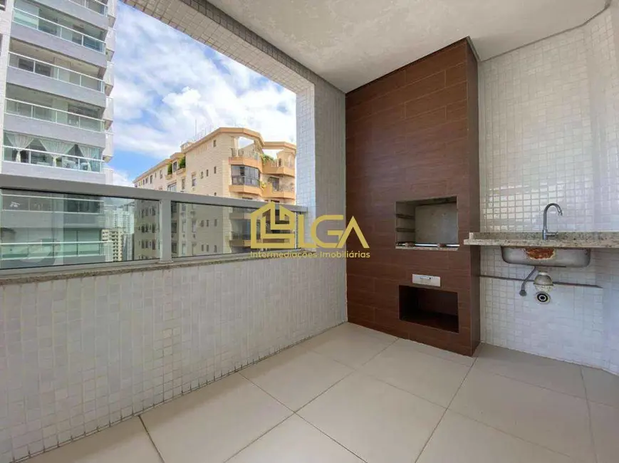 Apartamento com 4 quartos para alugar, 220m2 em Pompéia, Santos - SP - imagem 9 Foto 9 de Apartamento com 4 quartos para alugar, 220m2 em Pompéia, Santos - SP