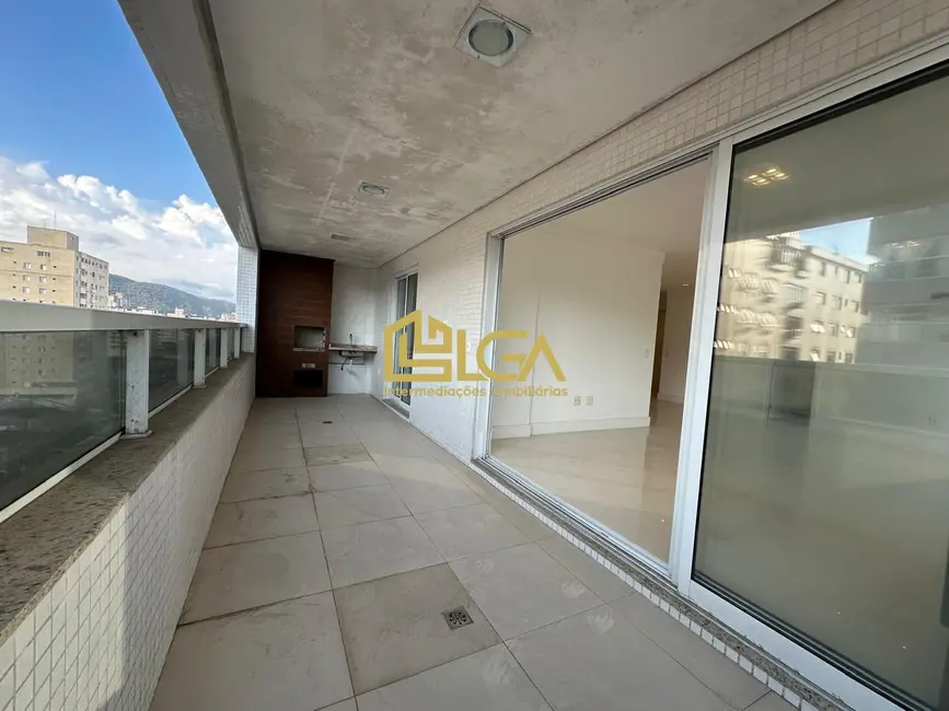 Apartamento com 4 quartos para alugar, 220m2 em Pompéia, Santos - SP - imagem 7 Foto 7 de Apartamento com 4 quartos para alugar, 220m2 em Pompéia, Santos - SP