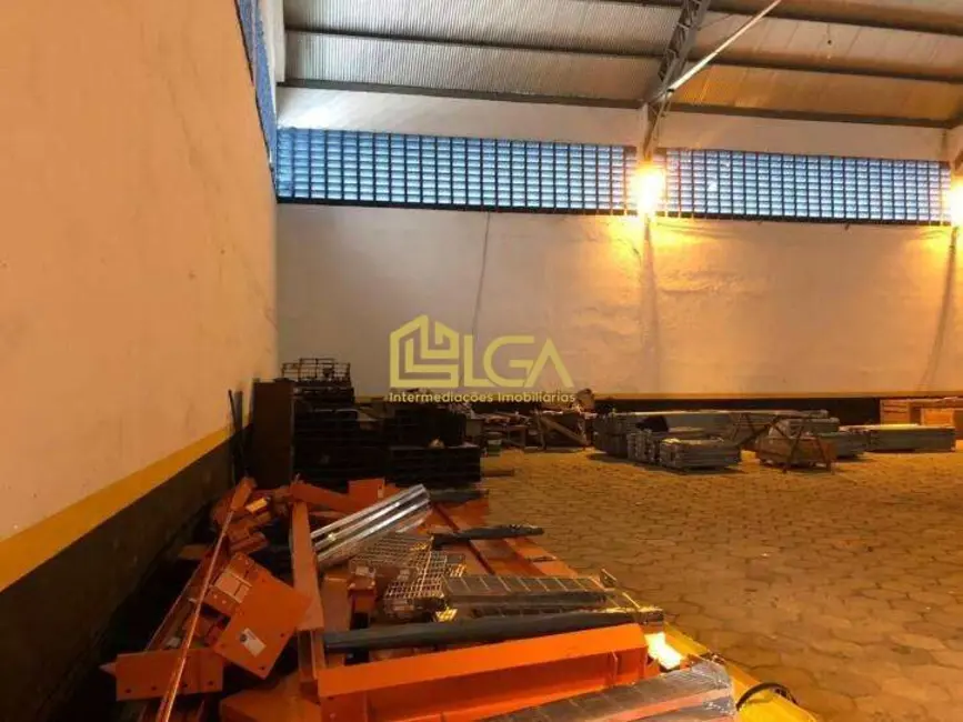 Armazém / Galpão à venda, 7000m2 em Alemoa, Santos - SP - imagem 9 Foto 9 de Armazém / Galpão à venda, 7000m2 em Alemoa, Santos - SP