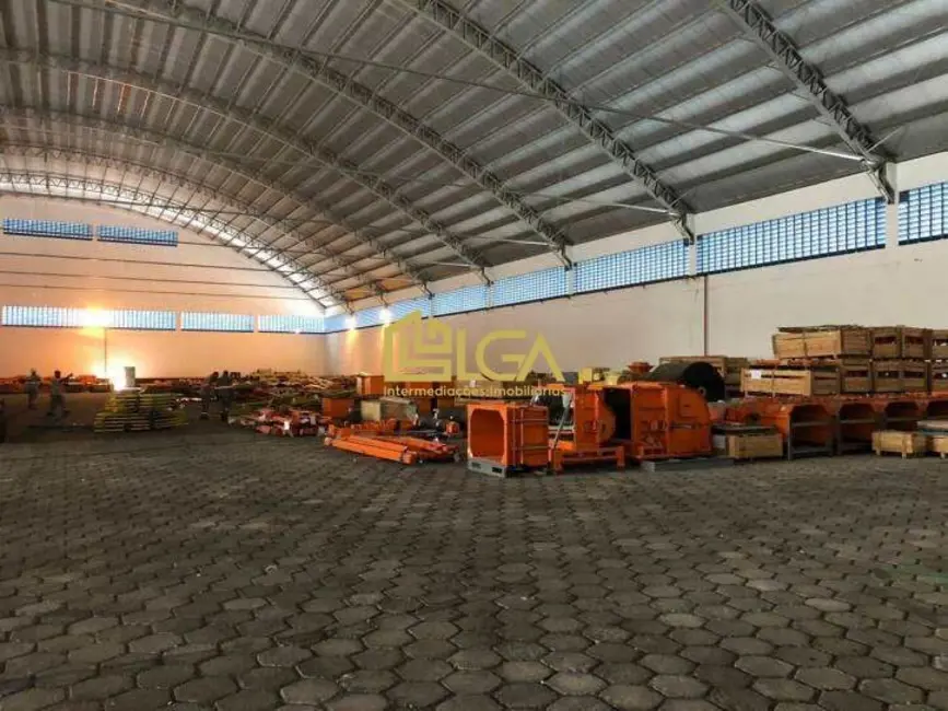 Armazém / Galpão à venda, 7000m2 em Alemoa, Santos - SP - imagem 8 Foto 8 de Armazém / Galpão à venda, 7000m2 em Alemoa, Santos - SP