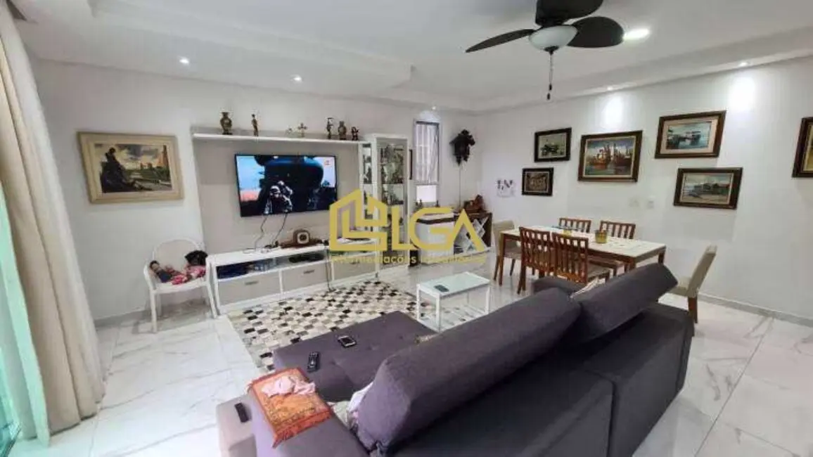 Foto 3 de Casa com 4 quartos à venda, 195m2 em Ponta da Praia, Santos - SP