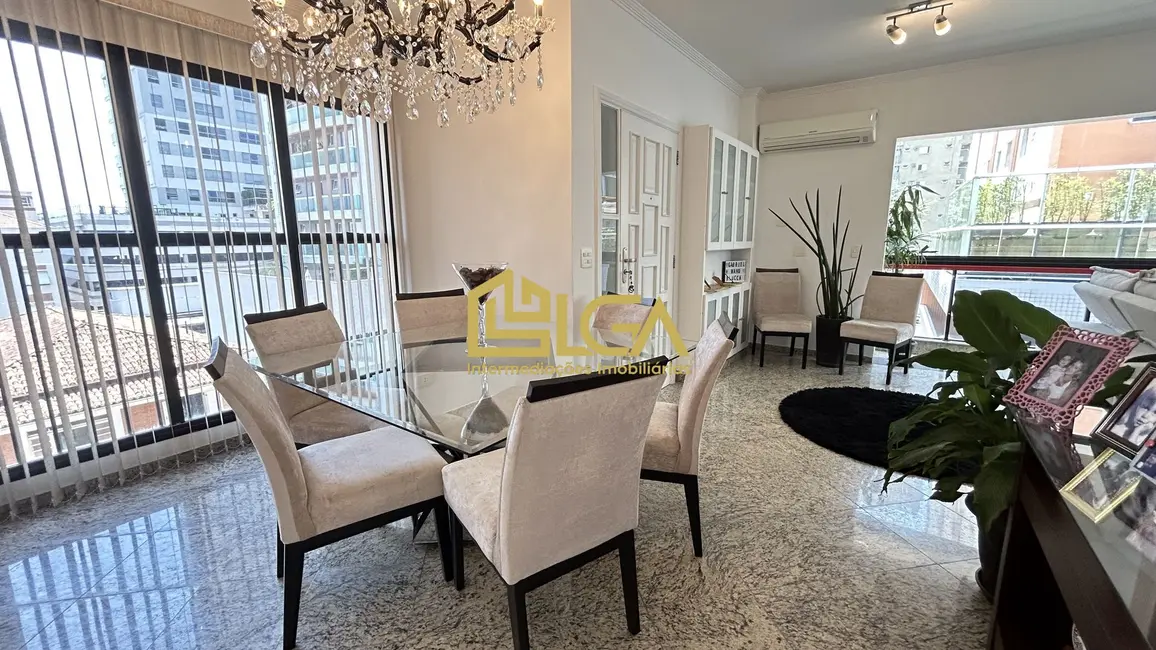 Apartamento com 3 quartos à venda, 133m2 em Embaré, Santos - SP - imagem 7 Foto 7 de Apartamento com 3 quartos à venda, 133m2 em Embaré, Santos - SP