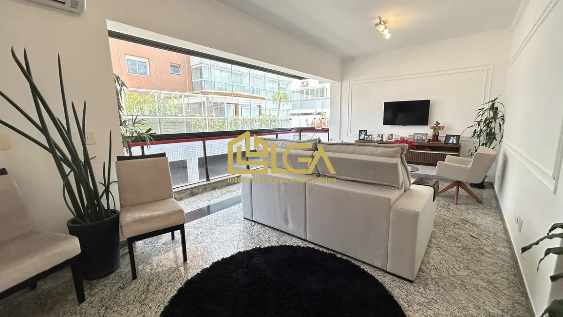 Apartamento com 3 quartos à venda, 133m2 em Embaré, Santos - SP - imagem 3 Foto 3 de Apartamento com 3 quartos à venda, 133m2 em Embaré, Santos - SP