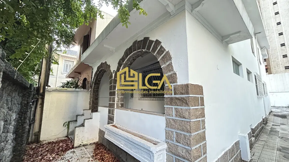 Foto 1 de Casa com 6 quartos para alugar, 200m2 em Gonzaga, Santos - SP