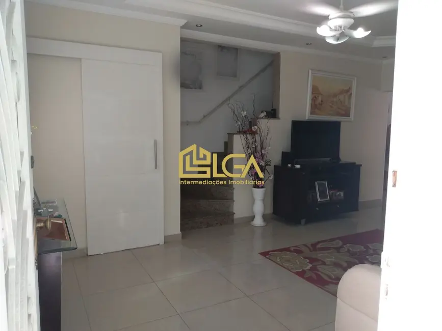 Foto 9 de Casa com 3 quartos à venda, 170m2 em Jardim Independência, Sao Vicente - SP