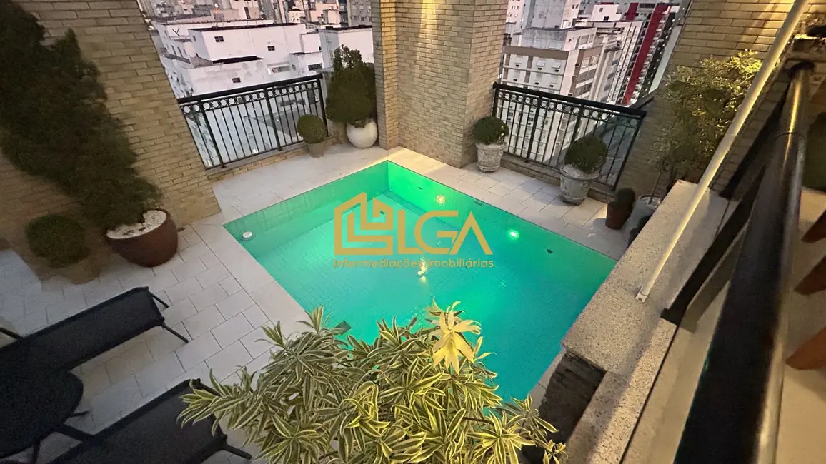 Cobertura com 4 quartos à venda, 437m2 em Gonzaga, Santos - SP - imagem 2 Foto 2 de Cobertura com 4 quartos à venda, 437m2 em Gonzaga, Santos - SP