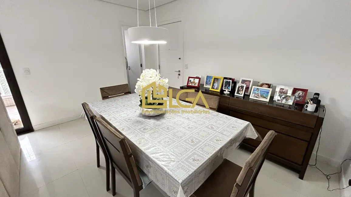 Foto 3 de Apartamento com 3 quartos à venda, 247m2 em Gonzaga, Santos - SP