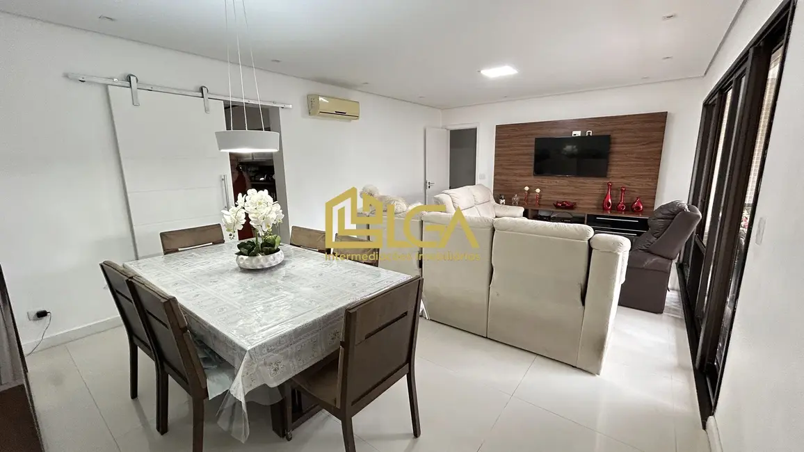 Foto 2 de Apartamento com 3 quartos à venda, 247m2 em Gonzaga, Santos - SP
