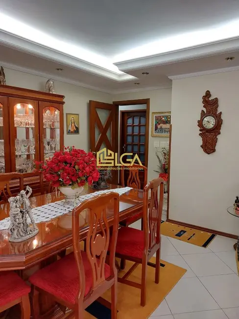 Apartamento com 3 quartos à venda, 128m2 em Embaré, Santos - SP - imagem 6 Foto 6 de Apartamento com 3 quartos à venda, 128m2 em Embaré, Santos - SP