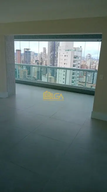 Foto 3 de Cobertura com 3 quartos à venda, 289m2 em Gonzaga, Santos - SP