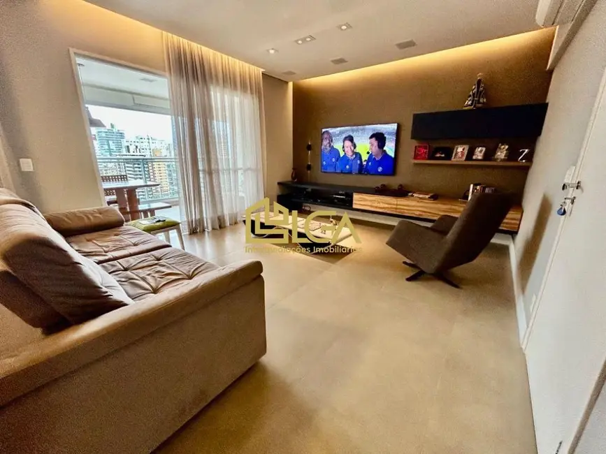 Apartamento com 3 quartos à venda, 181m2 em Gonzaga, Santos - SP - imagem 6 Foto 6 de Apartamento com 3 quartos à venda, 181m2 em Gonzaga, Santos - SP