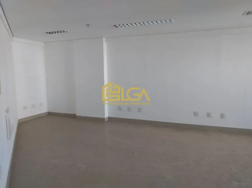 Sala Comercial com 1 quarto para alugar, 47m2 em Marapé, Santos - SP - imagem 4 Foto 4 de Sala Comercial com 1 quarto para alugar, 47m2 em Marapé, Santos - SP