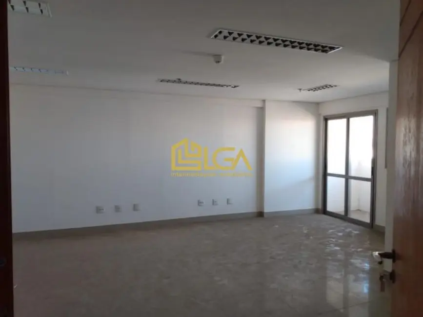 Sala Comercial com 1 quarto para alugar, 47m2 em Marapé, Santos - SP - imagem 3 Foto 3 de Sala Comercial com 1 quarto para alugar, 47m2 em Marapé, Santos - SP