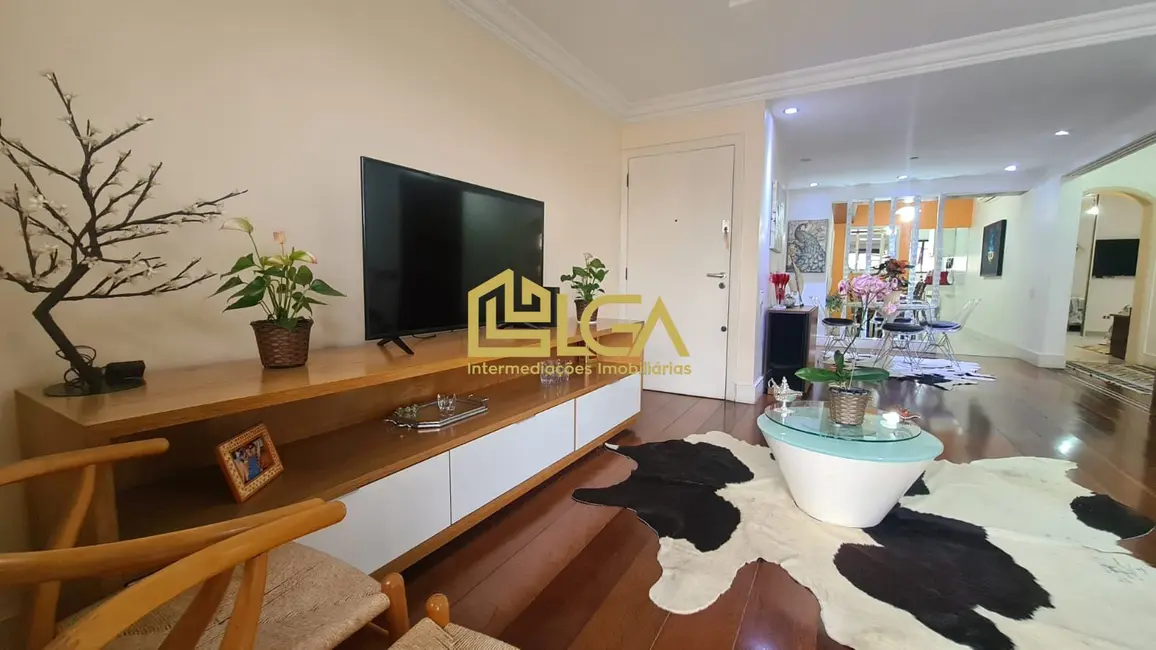 Foto 2 de Apartamento com 3 quartos à venda, 136m2 em Pompéia, Santos - SP