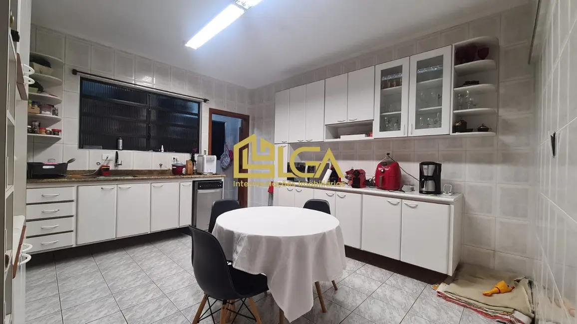 Apartamento com 3 quartos à venda, 140m2 em Pompéia, Santos - SP - imagem 8 Foto 8 de Apartamento com 3 quartos à venda, 140m2 em Pompéia, Santos - SP