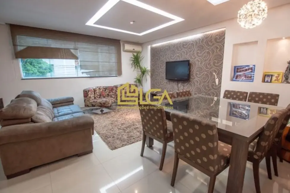 Foto 4 de Casa com 4 quartos à venda, 150m2 em Campo Grande, Santos - SP