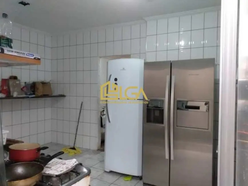 Sobrado com 4 quartos para alugar, 868m2 em José Menino, Santos - SP - imagem 5 Foto 5 de Sobrado com 4 quartos para alugar, 868m2 em José Menino, Santos - SP