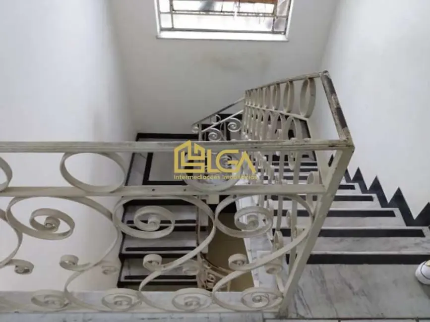 Sobrado com 4 quartos para alugar, 868m2 em José Menino, Santos - SP - imagem 7 Foto 7 de Sobrado com 4 quartos para alugar, 868m2 em José Menino, Santos - SP