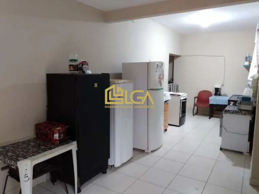 Sobrado com 4 quartos para alugar, 868m2 em José Menino, Santos - SP - imagem 4 Foto 4 de Sobrado com 4 quartos para alugar, 868m2 em José Menino, Santos - SP