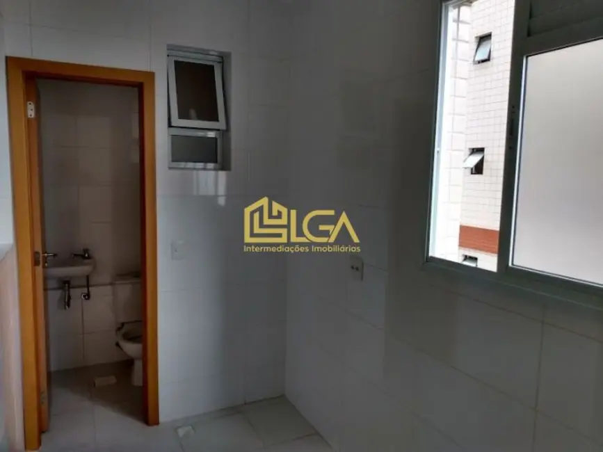 Apartamento com 2 quartos à venda, 103m2 em Gonzaga, Santos - SP - imagem 8 Foto 8 de Apartamento com 2 quartos à venda, 103m2 em Gonzaga, Santos - SP