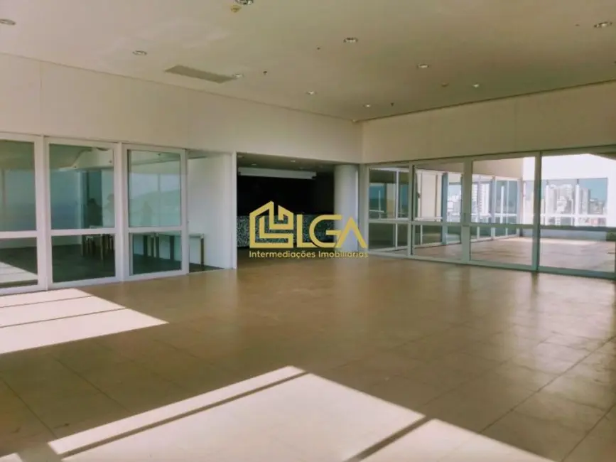 Foto 6 de Prédio Inteiro à venda, 7800m2 em José Menino, Santos - SP