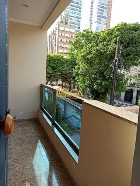 Sobrado com 4 quartos para alugar, 250m2 em Embaré, Santos - SP - imagem 5 Foto 5 de Sobrado com 4 quartos para alugar, 250m2 em Embaré, Santos - SP