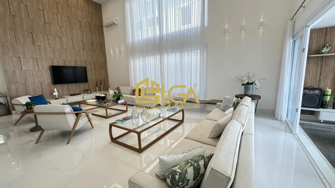 Foto 2 de Casa de Condomínio com 6 quartos à venda, 380m2 em Jardim Acapulco, Guaruja - SP