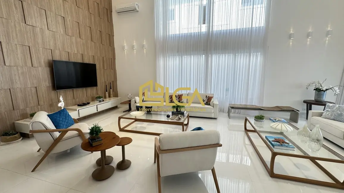 Foto 3 de Casa de Condomínio com 6 quartos à venda, 380m2 em Jardim Acapulco, Guaruja - SP