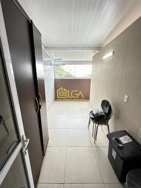 Apartamento com 2 quartos à venda, 145m2 em Gonzaga, Santos - SP - imagem 4 Foto 4 de Apartamento com 2 quartos à venda, 145m2 em Gonzaga, Santos - SP