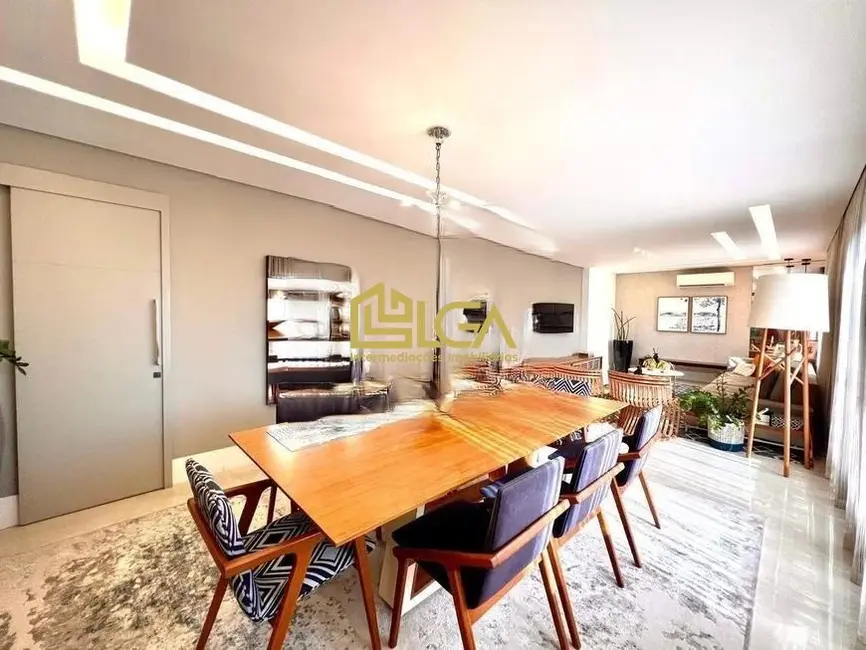 Foto 3 de Cobertura com 4 quartos à venda, 250m2 em Pompéia, Santos - SP