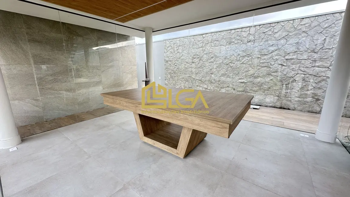 Casa de Condomínio com 6 quartos à venda, 960m2 em Jardim Acapulco, Guaruja - SP - imagem 9 Foto 9 de Casa de Condomínio com 6 quartos à venda, 960m2 em Jardim Acapulco, Guaruja - SP