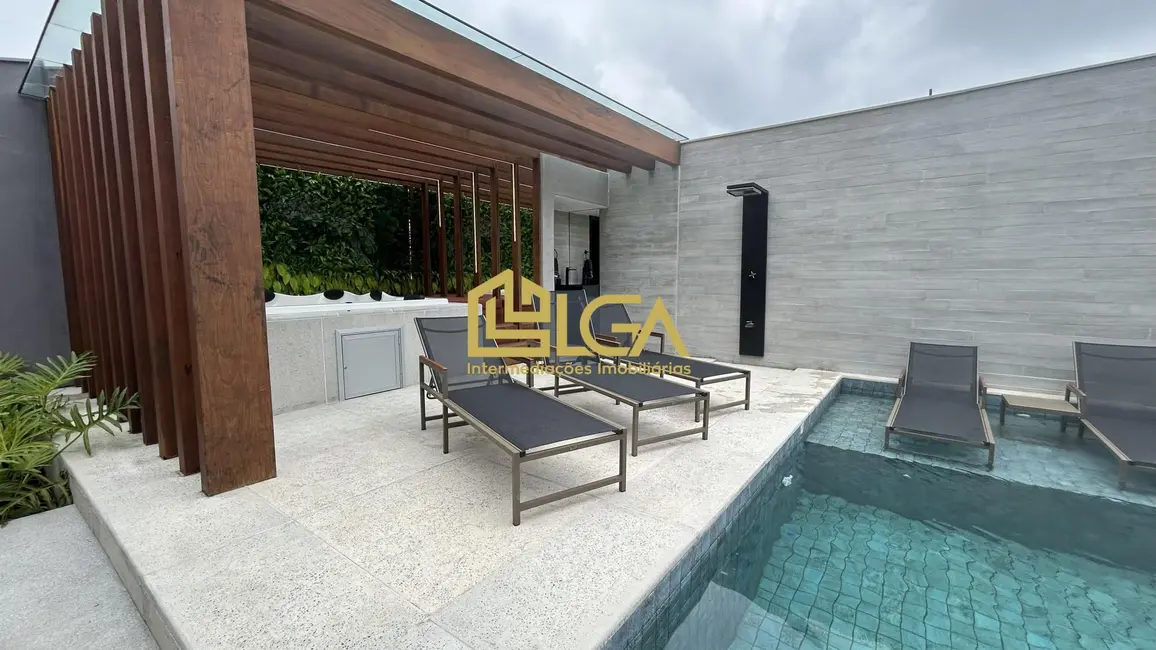 Casa de Condomínio com 5 quartos à venda, 450m2 em Jardim Acapulco, Guaruja - SP - imagem 8 Foto 8 de Casa de Condomínio com 5 quartos à venda, 450m2 em Jardim Acapulco, Guaruja - SP